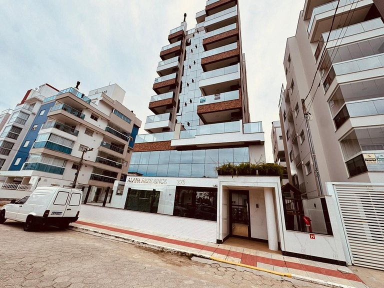 Residencial Alana - Apartamento a 200 metros da Praia de Pal