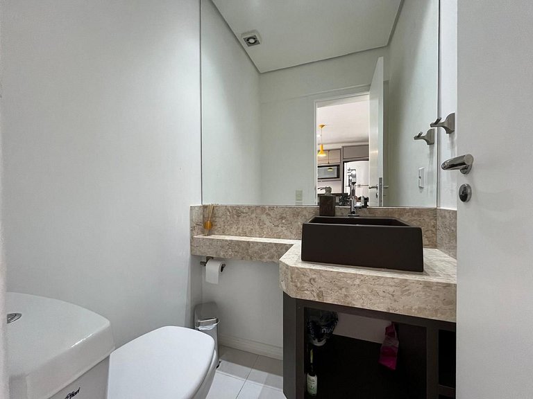 Orbe Residence - Apartamento espaçoso com duas suítes e vara