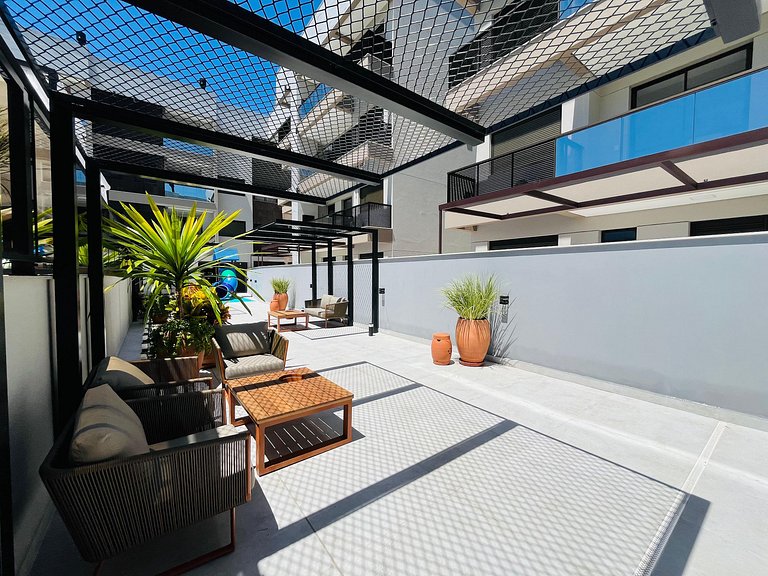 Oásis do Atlântico 402 A – Apartamento amplo em condomínio c