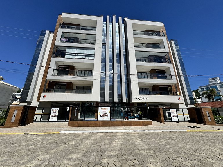 Invictus Residence 202 - Apartamento amplo com ar-condiciona