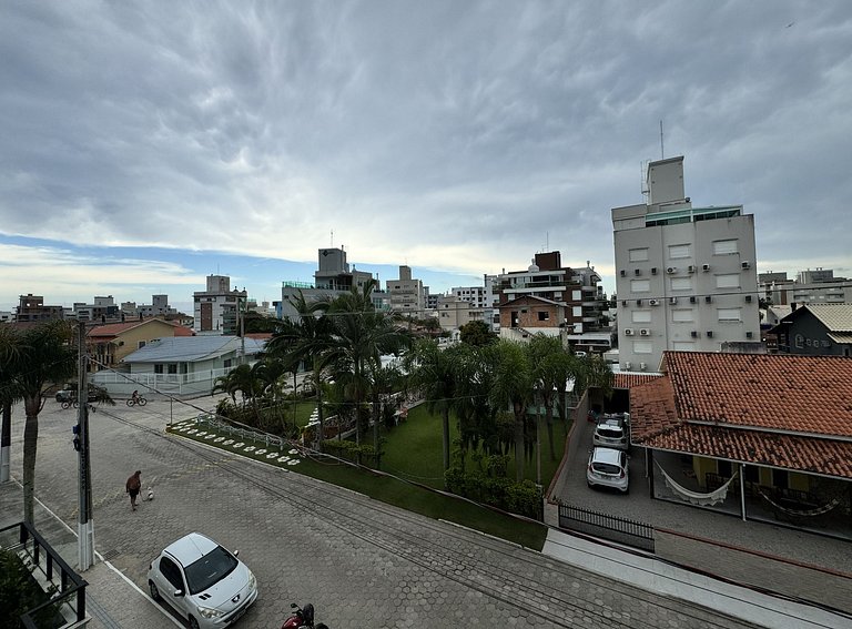 Invictus Residence 202 - Apartamento amplo com ar-condiciona