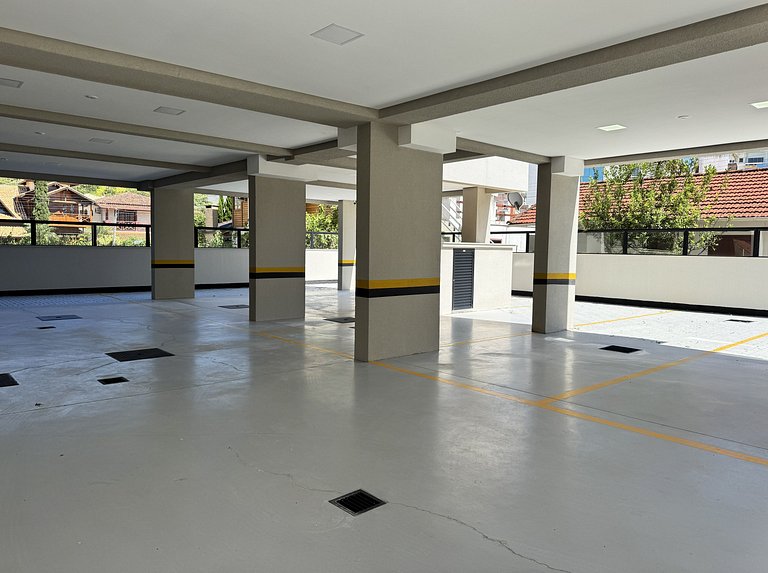 Invictus Residence 202 - Apartamento amplo com ar-condiciona