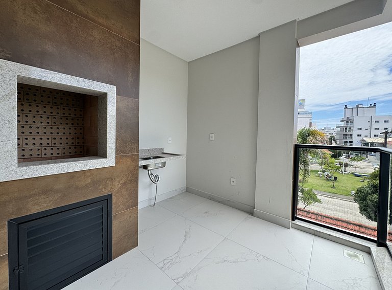 Invictus Residence 204 – Apartamento amplo com ar-condiciona