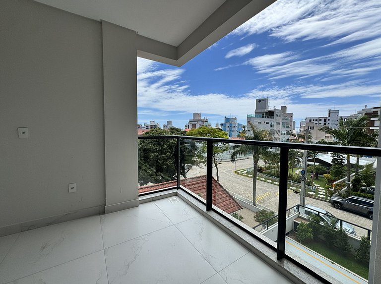 Invictus Residence 204 – Apartamento amplo com ar-condiciona