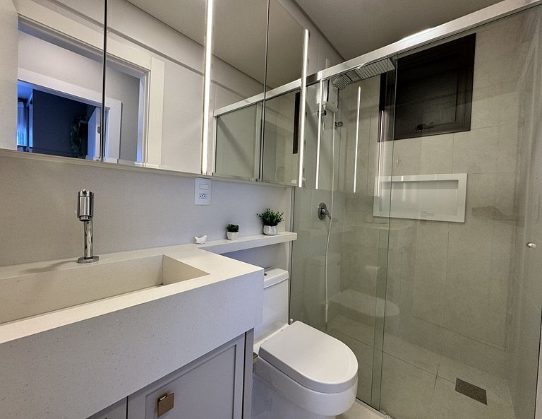 Sonho de Palmas 102- Apartamento de frente para o mar na des