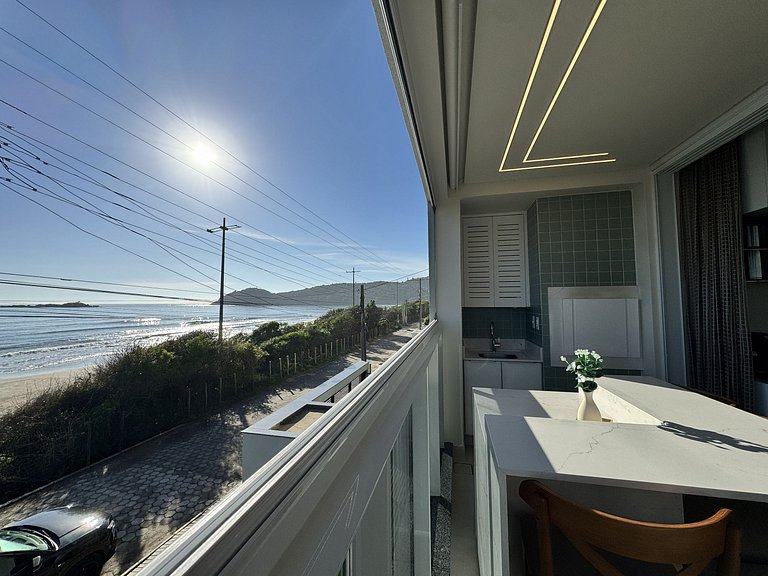 Sonho de Palmas 102- Apartamento de frente para o mar na des