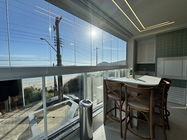 Sonho de Palmas 102- Apartamento de frente para o mar na des