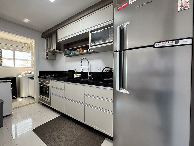 Luize 302 - Apartamento amplo com 3 dormitórios, a 300m do m