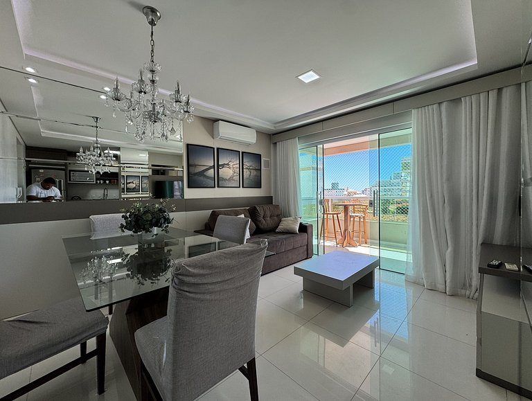 Luize 302 - Apartamento amplo com 3 dormitórios, a 300m do m