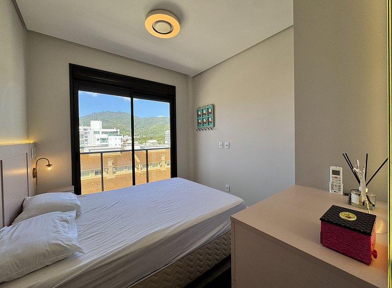 Bellagio Home, apartamento de frente para o mar, com uma vis