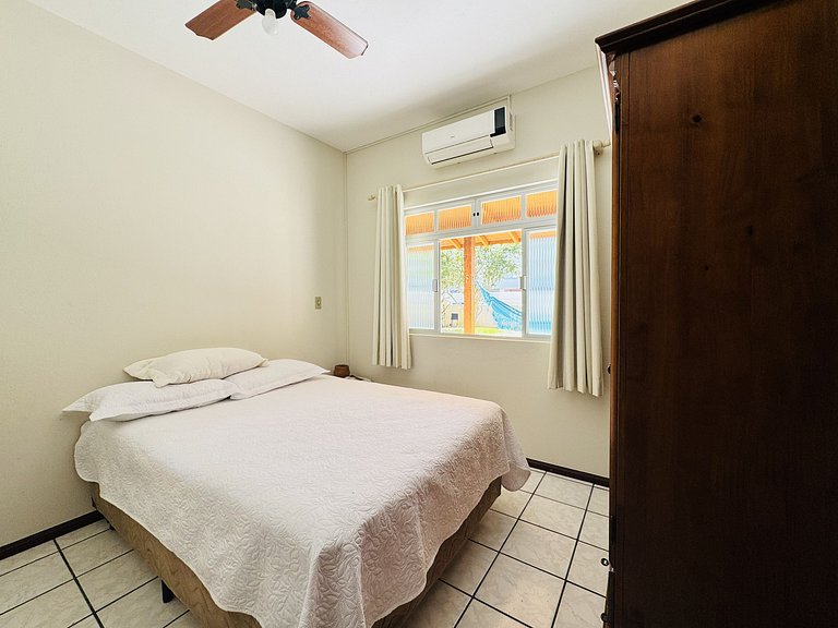Casa dos Golfinhos a 100 metros de la Playa de Palmas, casa