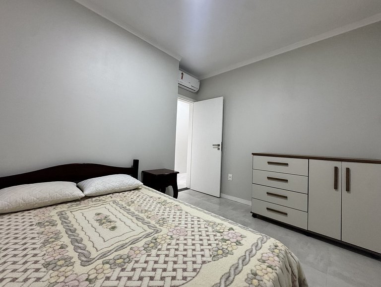 Casa das Seringueiras a 6 minutos da Praia de Palmas, com 4