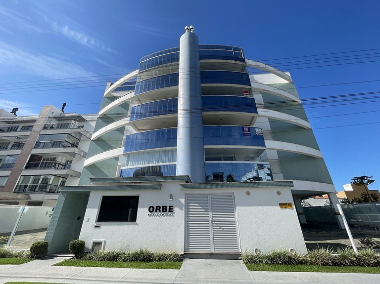 Orbe Residence - Apartamento amplio con dos suites y balcón