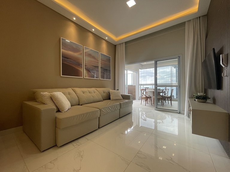 Royal Village - Ático en Praia Grande con 3 suites, piscina