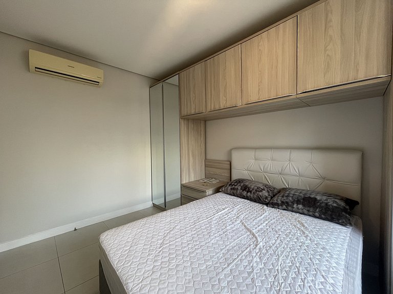 Jardim Acácias -  Apartamento com 2 Dormitórios sendo 1 suít