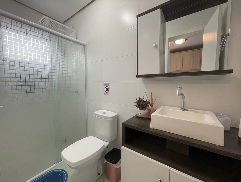 Jardim Acácias -  Apartamento com 2 Dormitórios sendo 1 suít