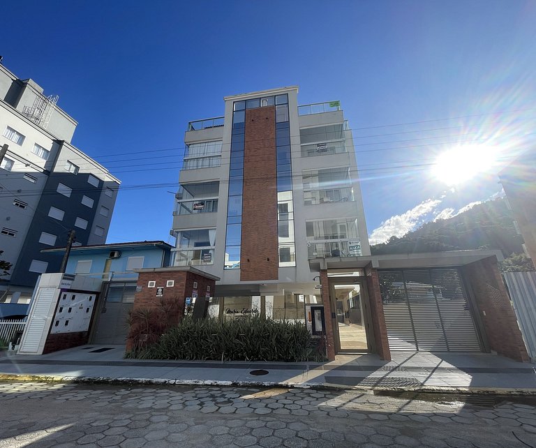 Maria Eduarda 201 - Apartamento com 3 quartos a apenas 3 min