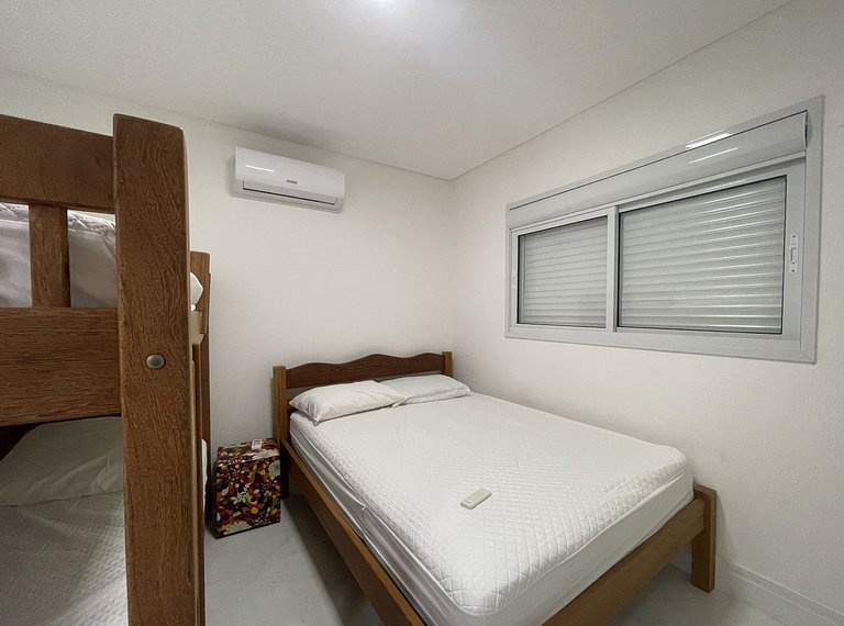 Maria Eduarda 202 - Apartamento amplo com 3 quartos a apenas
